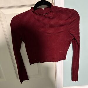 Maroon crop top shirt size medium